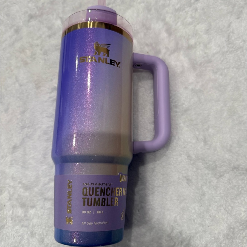 Stanley  Wicked for Good  Glinda for good 30 oz